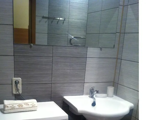 Isabela * פלאנגה